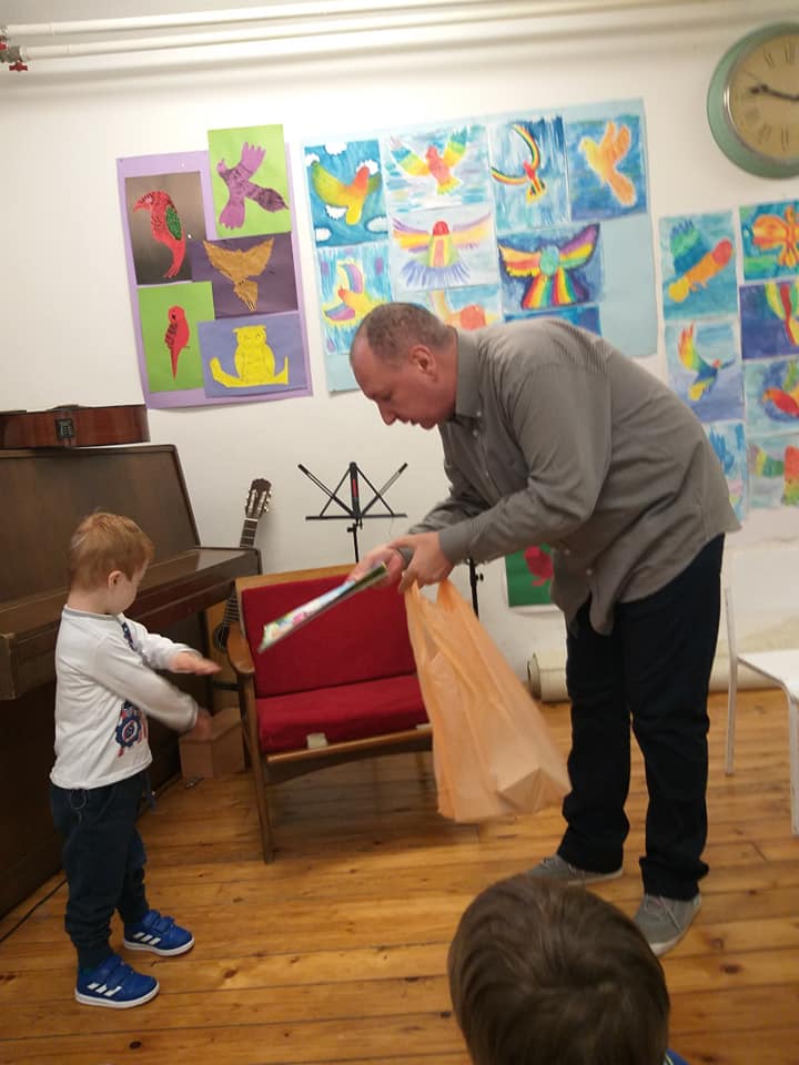 Predstavljanje slikovnice ‘Vitezovi Proljetne livade’ Predstavljanje slikovnice ‘Vitezovi Proljetne livade’