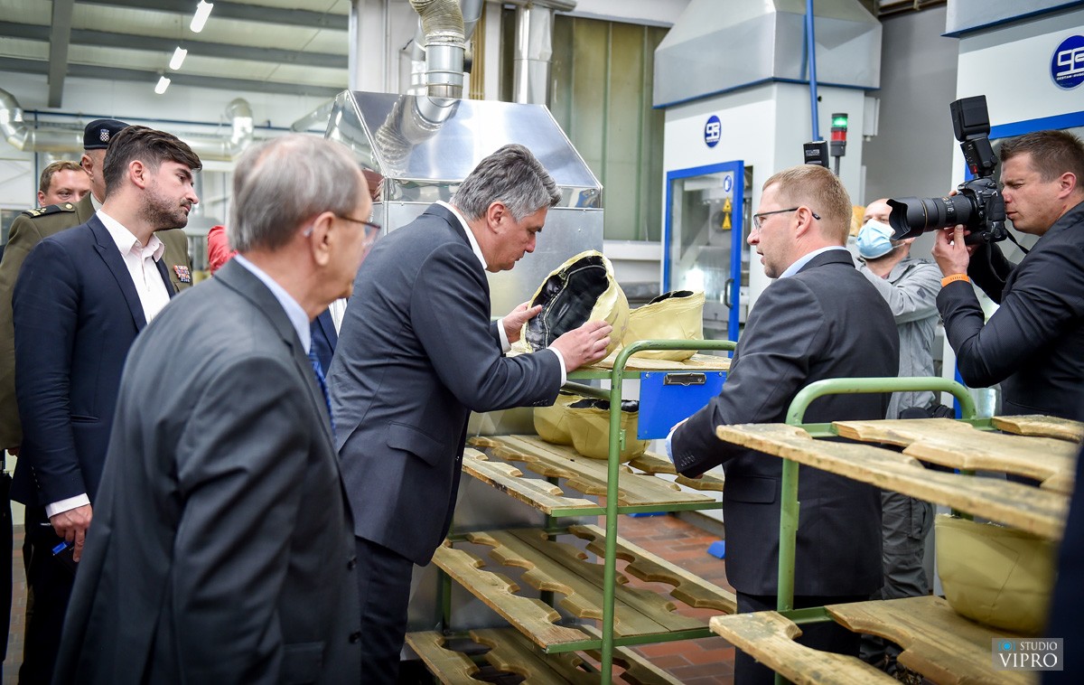 Posjeta predsjednika Milanovića tvrtki Šestan Busch