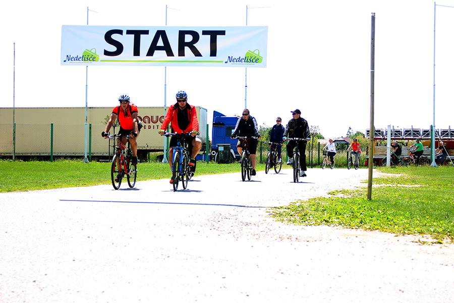 1328219810154131584430102137618