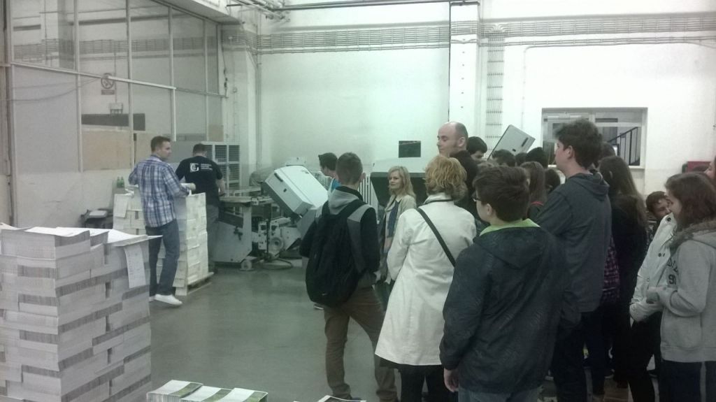 share2016041940fac37ceaae605e3f