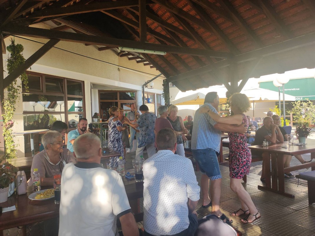 Dani piva u Hotelu Golf