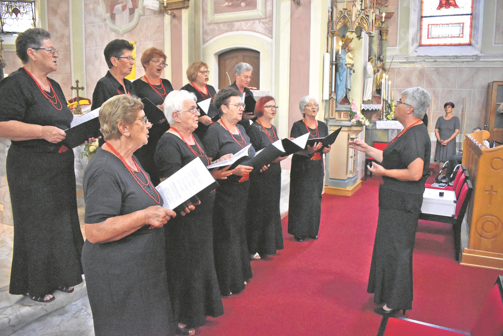 Koncert u Vratišincu: Župnik Pavao Mesarić ispraćen pjesmom