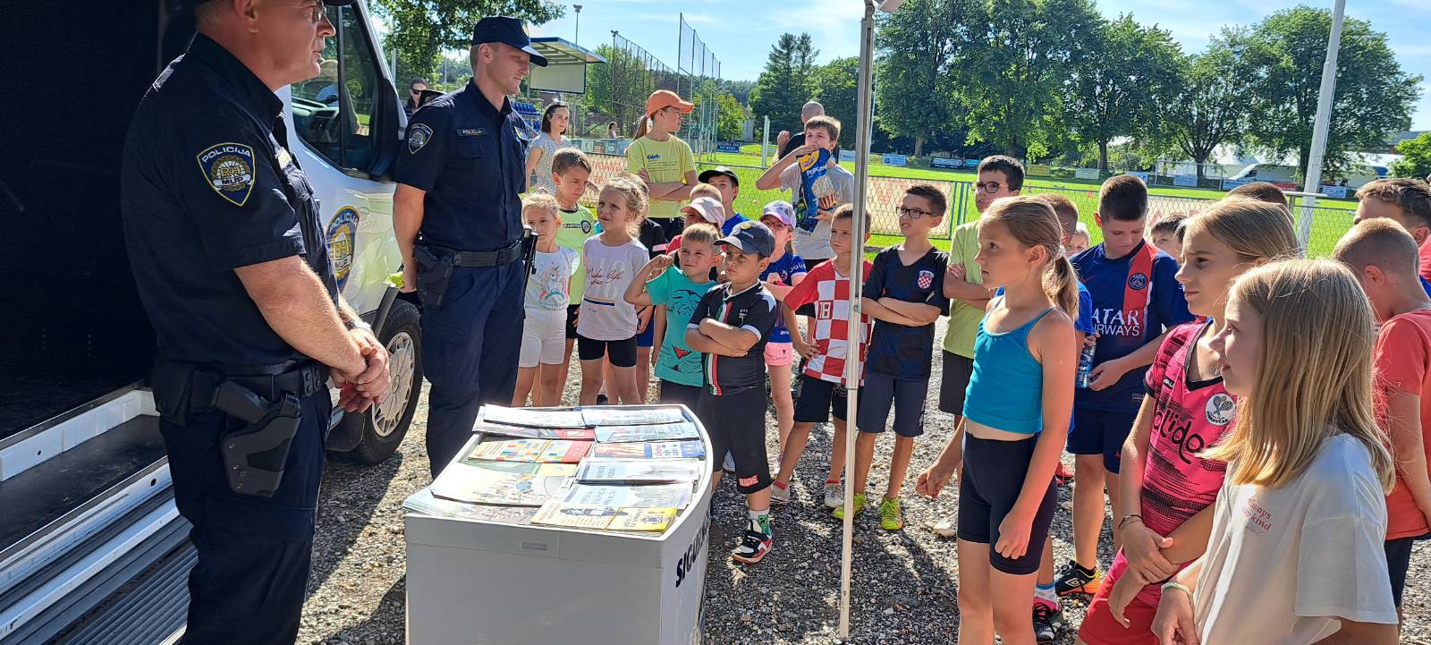 Policija na nogometnom kampu u Donjoj Dubravi