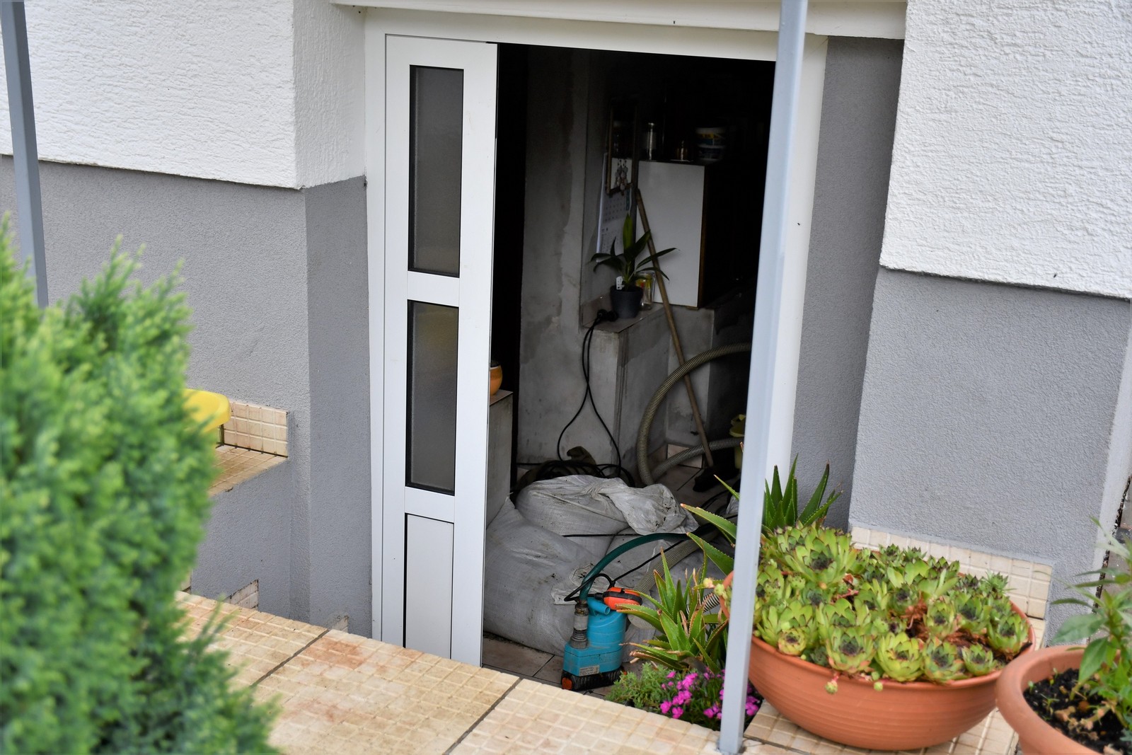 FOTO Posjetili smo mještane Macinca: ‘Ostali smo budni dugo u noći, i danas čistimo od jutra’