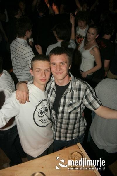 slika0017 Arcus (Subota, 5.5.2012) slika0017 Arcus (Subota, 5.5.2012)