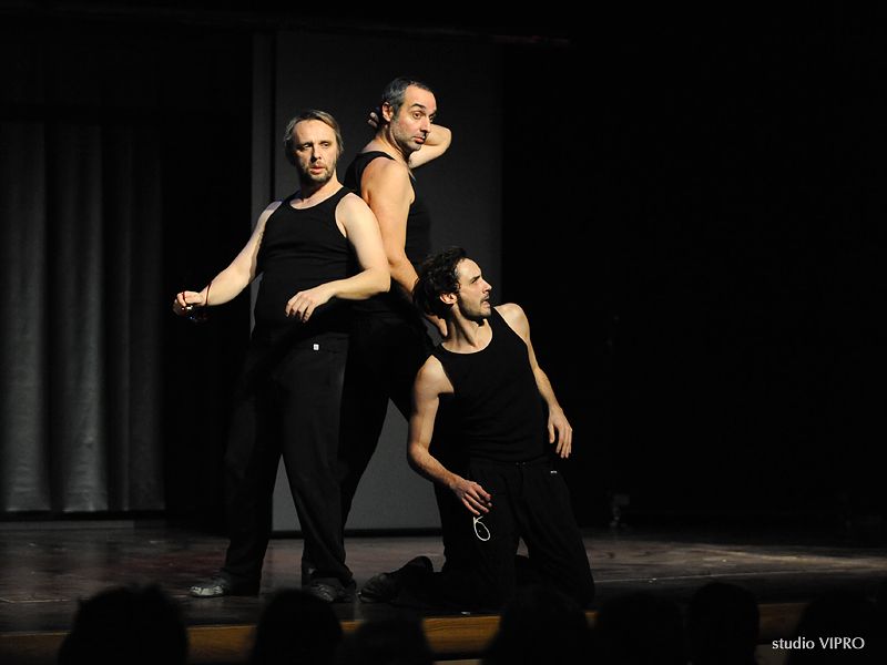 321713605dsc7444166819