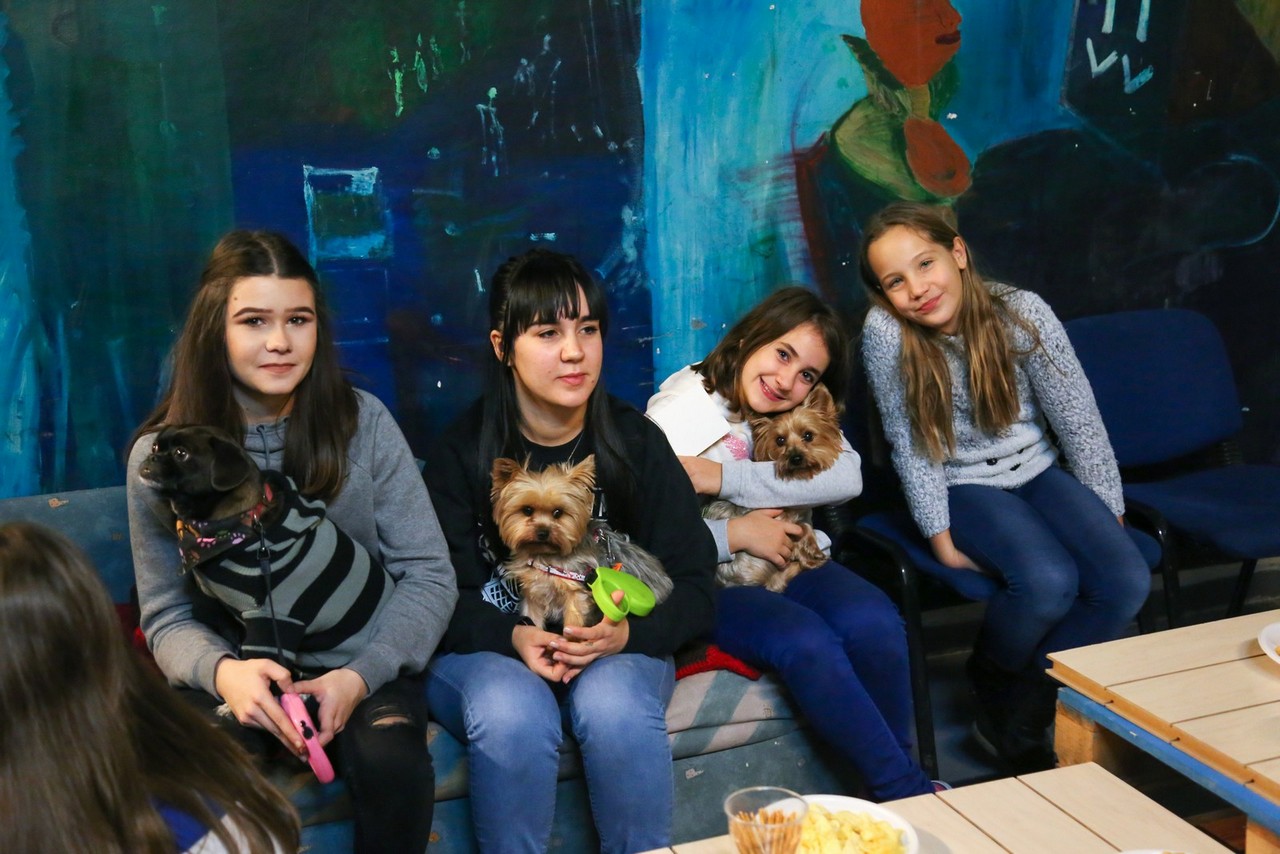 Humanitarno fotkanje s ljubimcima za pomoć azilu Prijatelji Čakovec