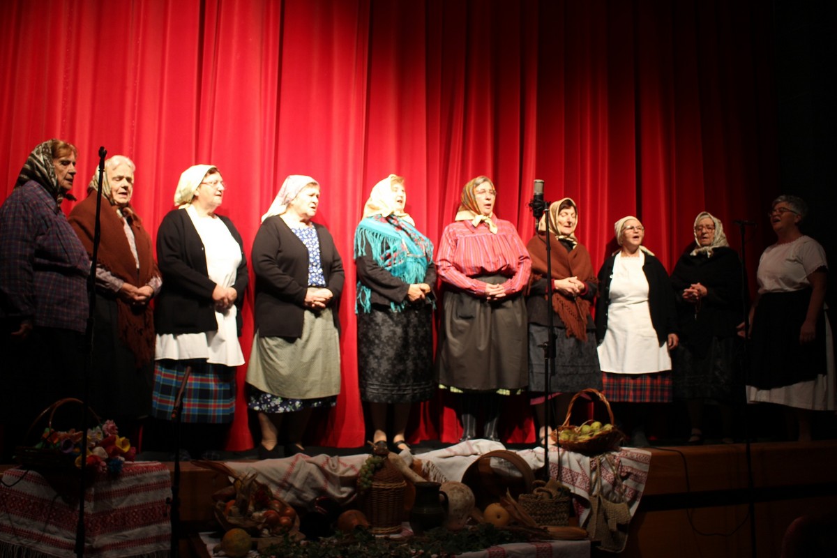 smotra narodnih običaja kotoriba 2023