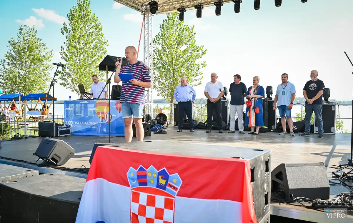 festival balona (2) festival balona (2)