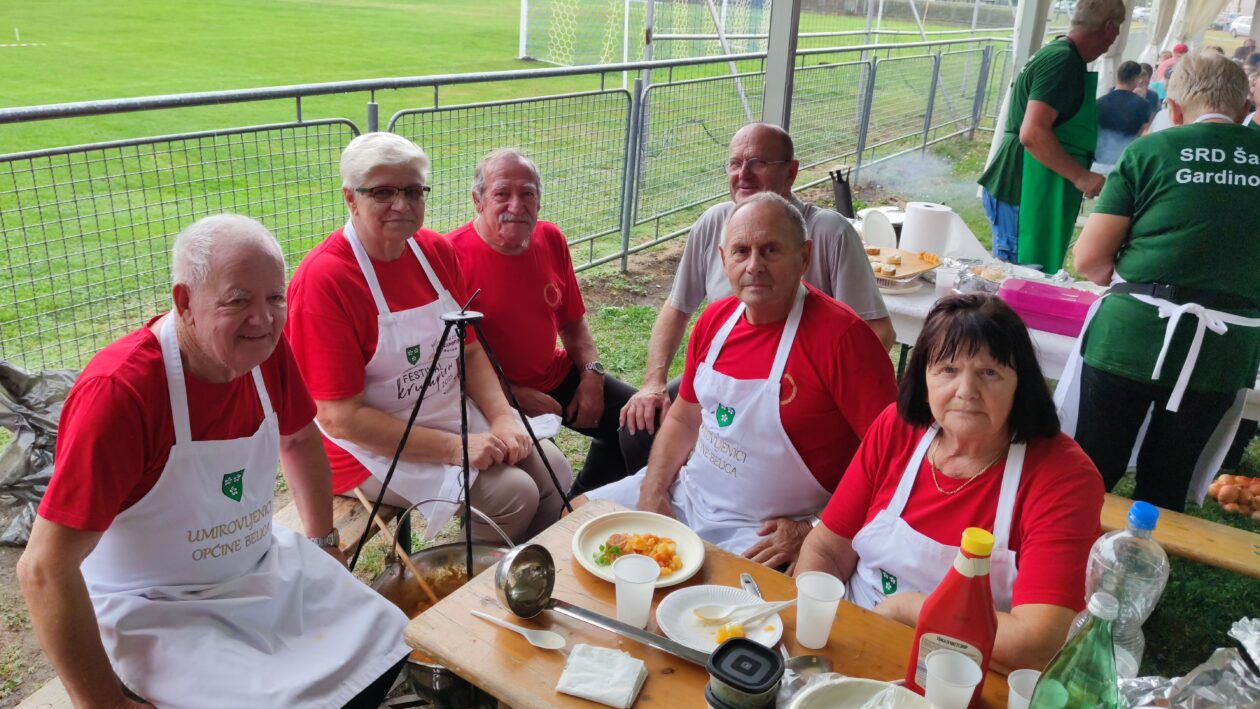 festival krumpira, kotlić (10)