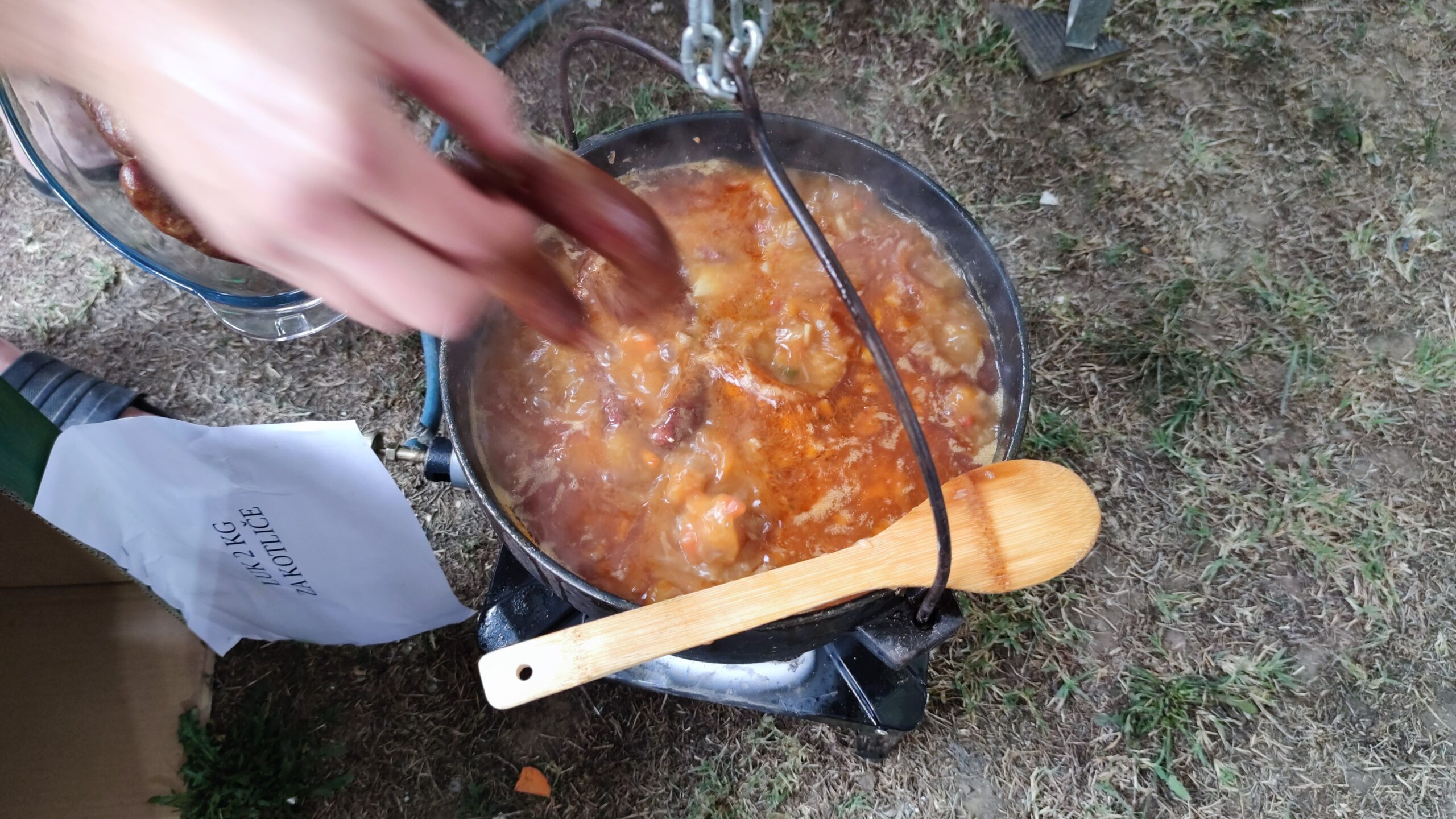 festival krumpira, kotlić (15)