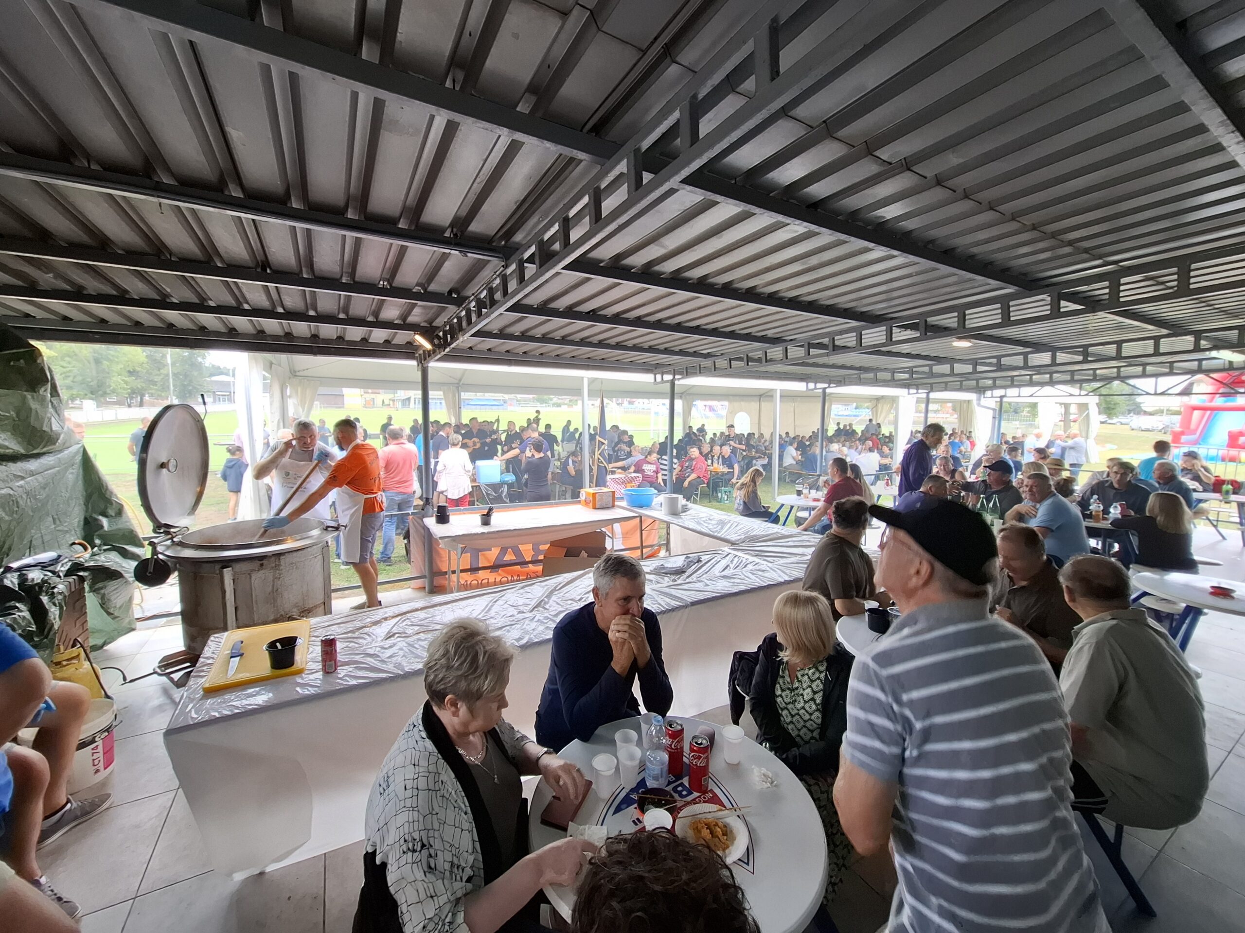 festival krumpira, kotlić (18)