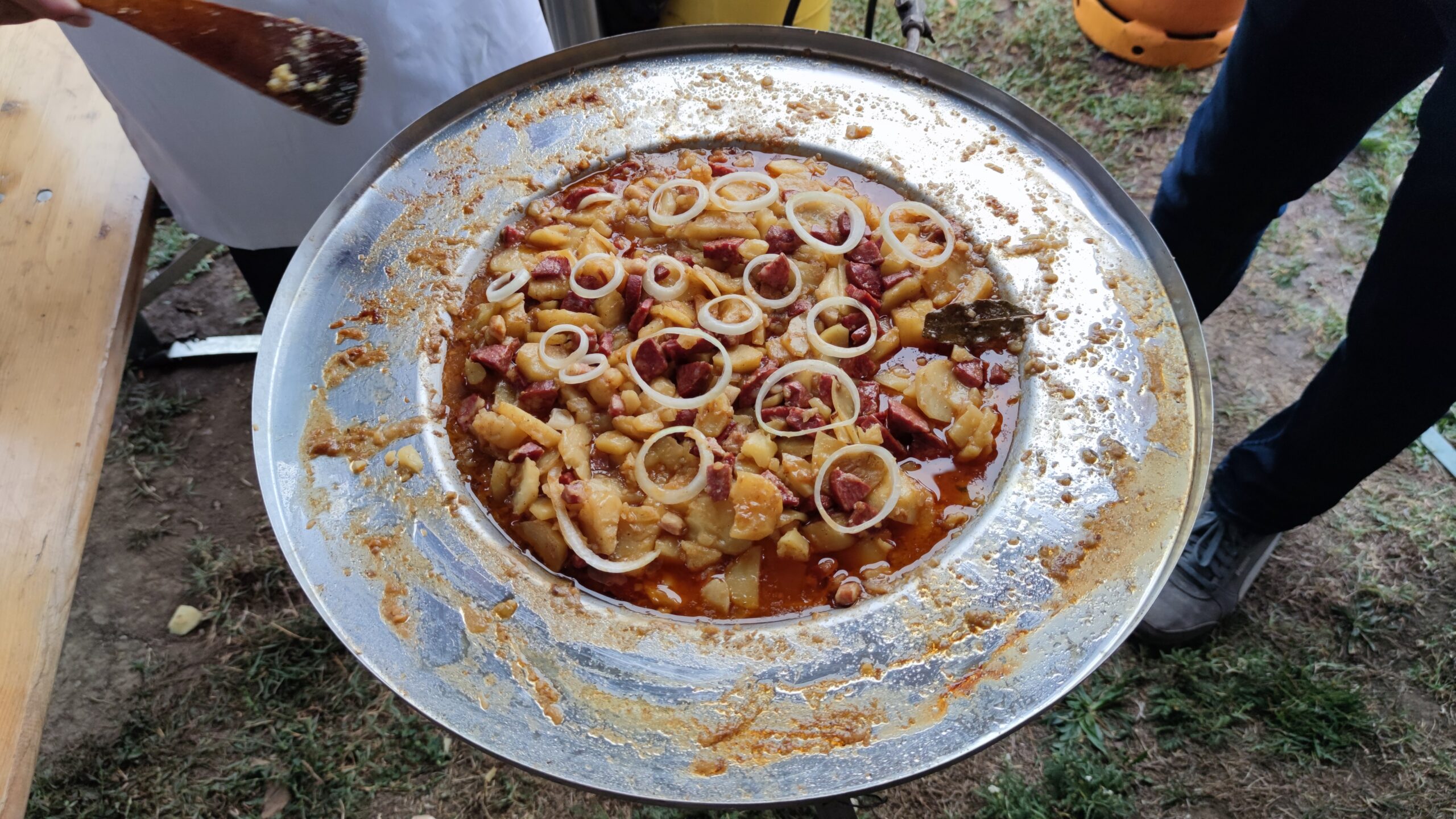 festival krumpira, kotlić (9)