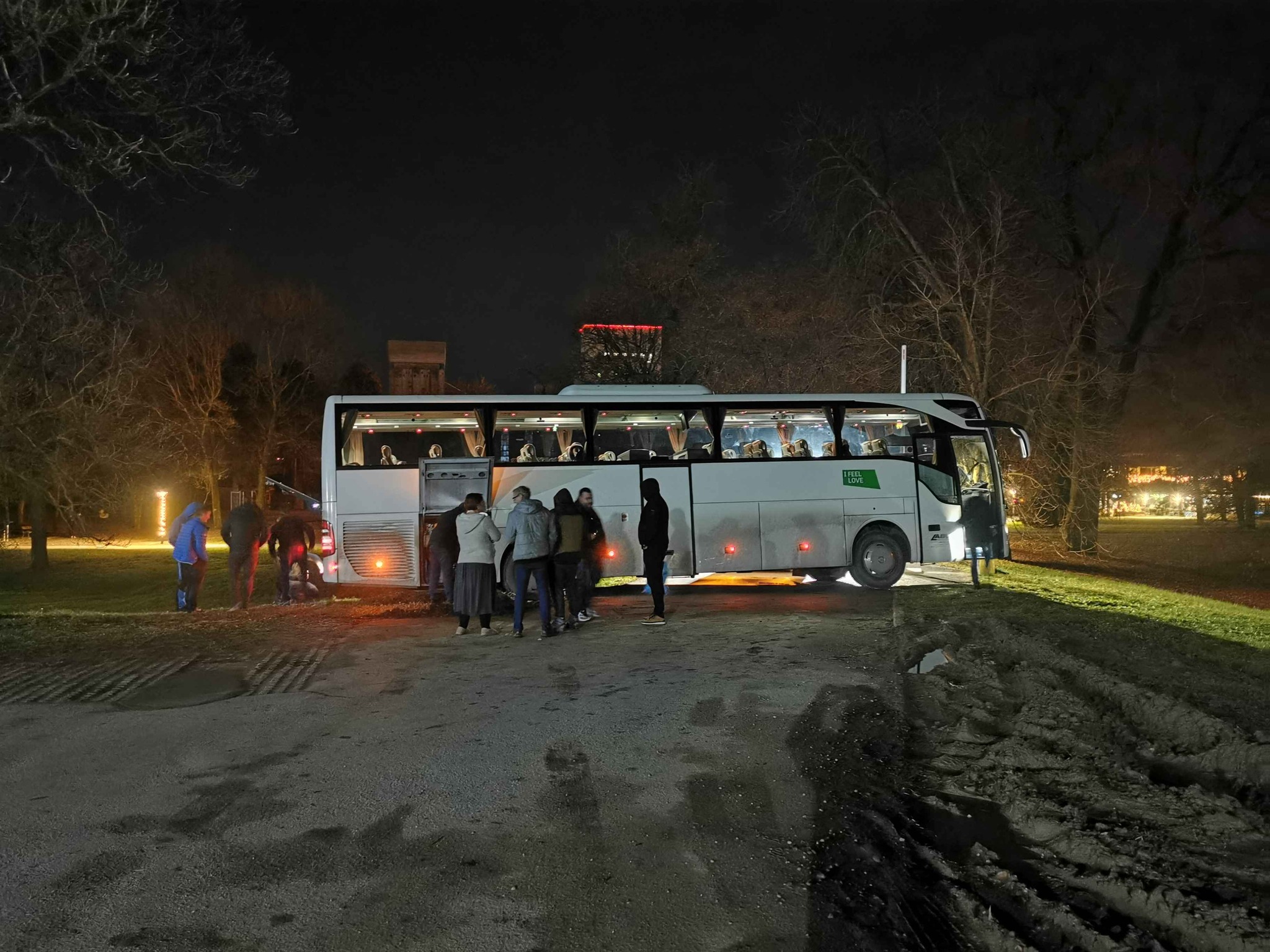 Slovenski autobus zaglavio u Čkaovcu