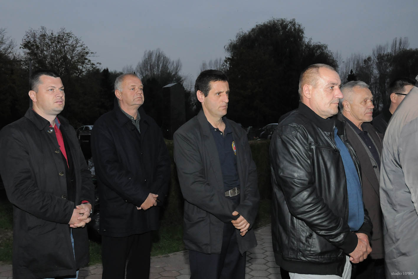 261110350w00117342375