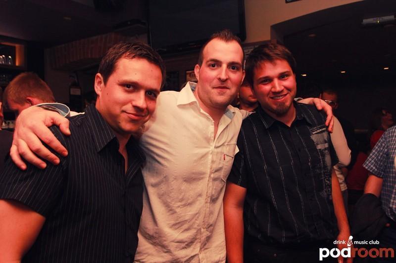 slika0017 Podroom (Petak, 27.4.2012) slika0017 Podroom (Petak, 27.4.2012)