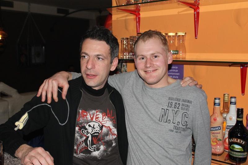 slika0047 Insomnia (Petak i subota, 22. i 23.2.2013 – Gloria Band)