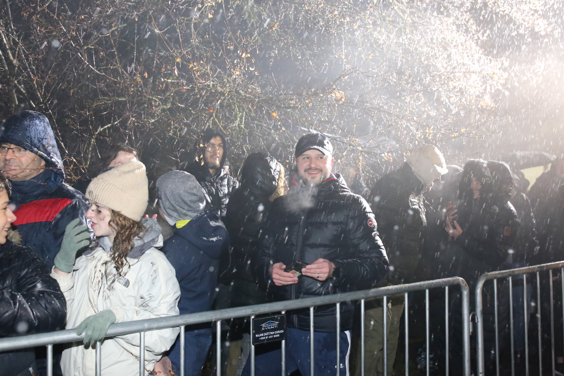 Oko 350 sudionika okupilo se na Svetomartinskom krampuslaufu!