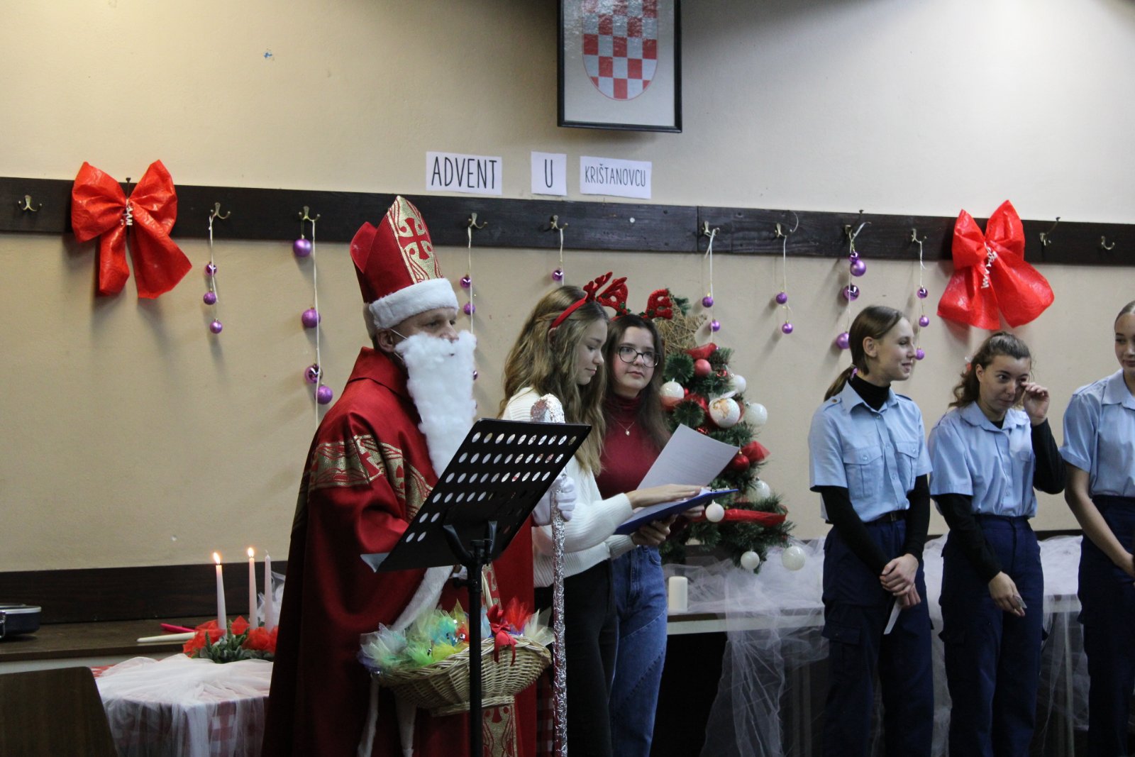 Advent u Krištanovcu – gradonačelnica Ljerka Cividini upalila drugu adventsku svijeću
