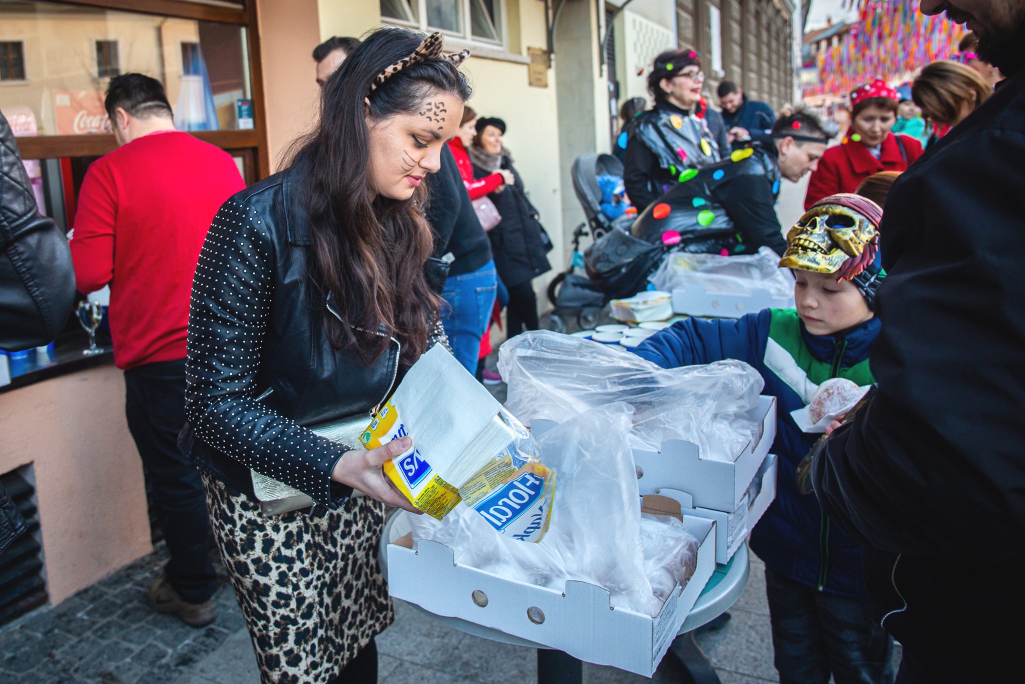Maskirani mališani Dječjeg vrtića Cipelica mamili poglede u centru Čakovca