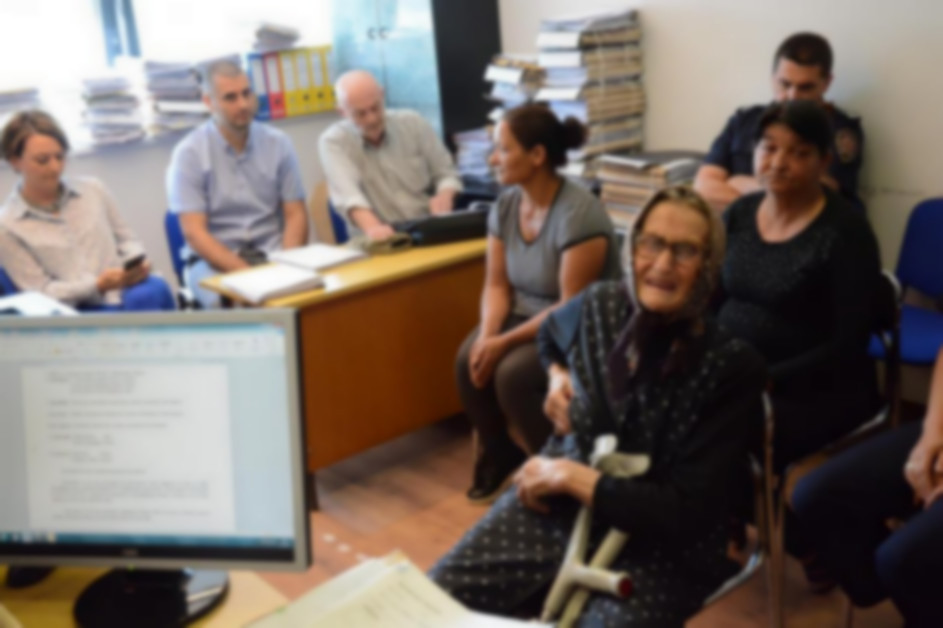 Suđenje kradljivicama iz Međimurja u Koprivnici (filter: blur) Suđenje kradljivicama iz Međimurja u Koprivnici