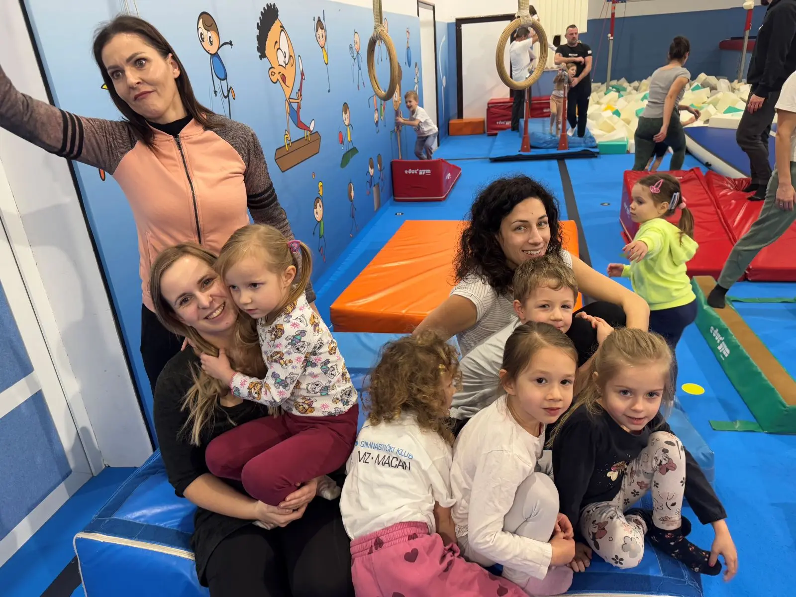 gimnastički specijal gk marijan macan (8) gimnastički specijal gk marijan macan (8)