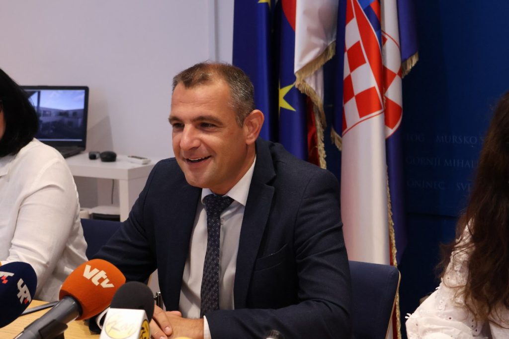 gimnazija, projekt (8) gimnazija, projekt (8)