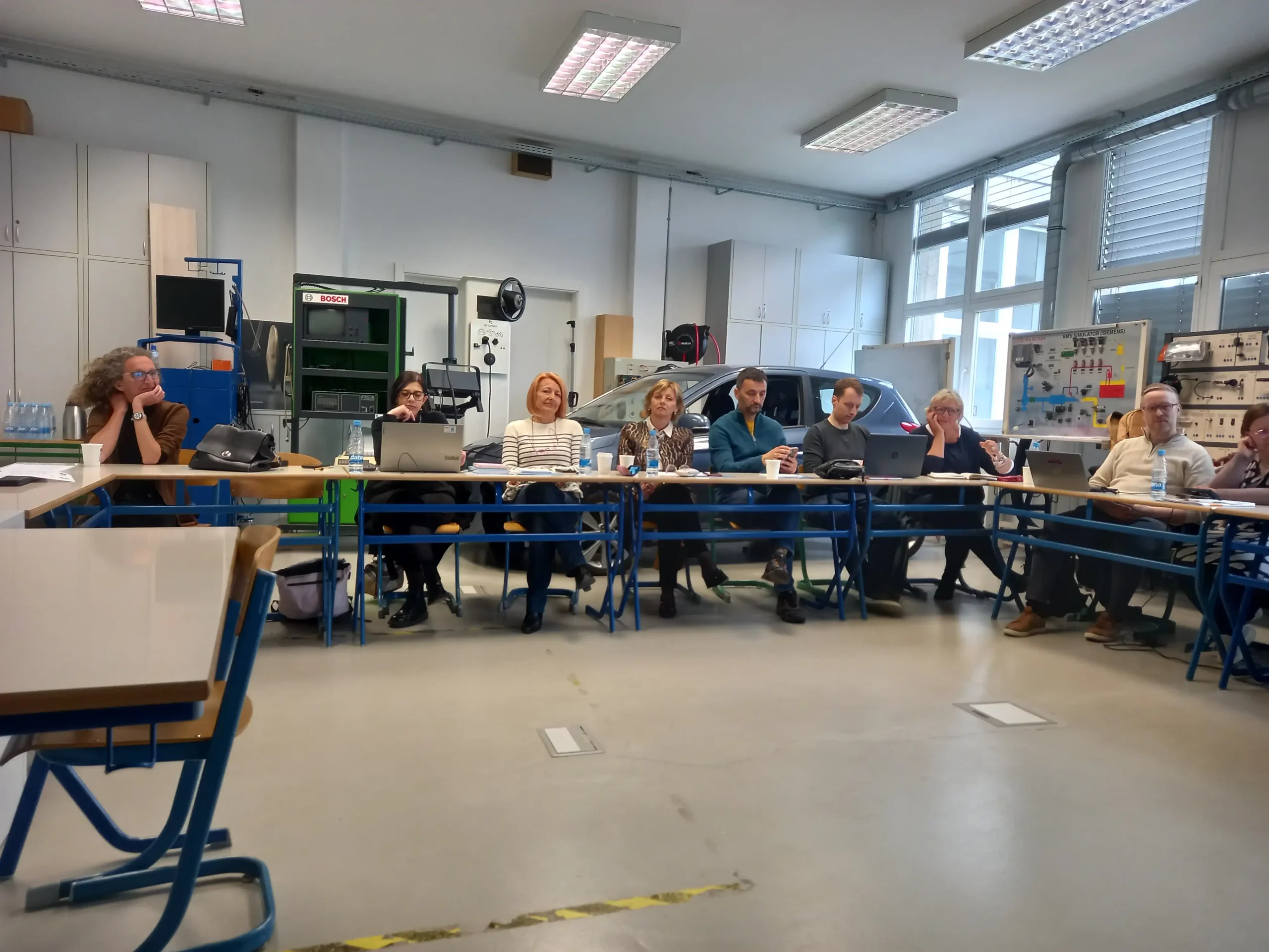 gospodarska škola, projekt, ljubljana (4) gospodarska škola, projekt, ljubljana (4)