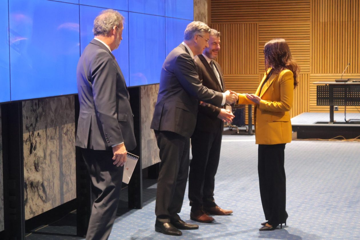 grad čakovec potpisivanje Vlada RH (10) grad čakovec potpisivanje Vlada RH (10)