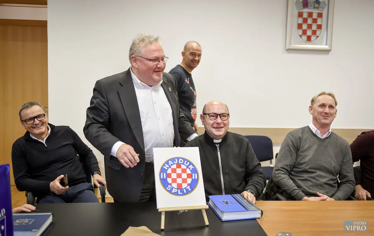 grad prelog, prijem za predstavnike javnih službi (1) grad prelog, prijem za predstavnike javnih službi (1)