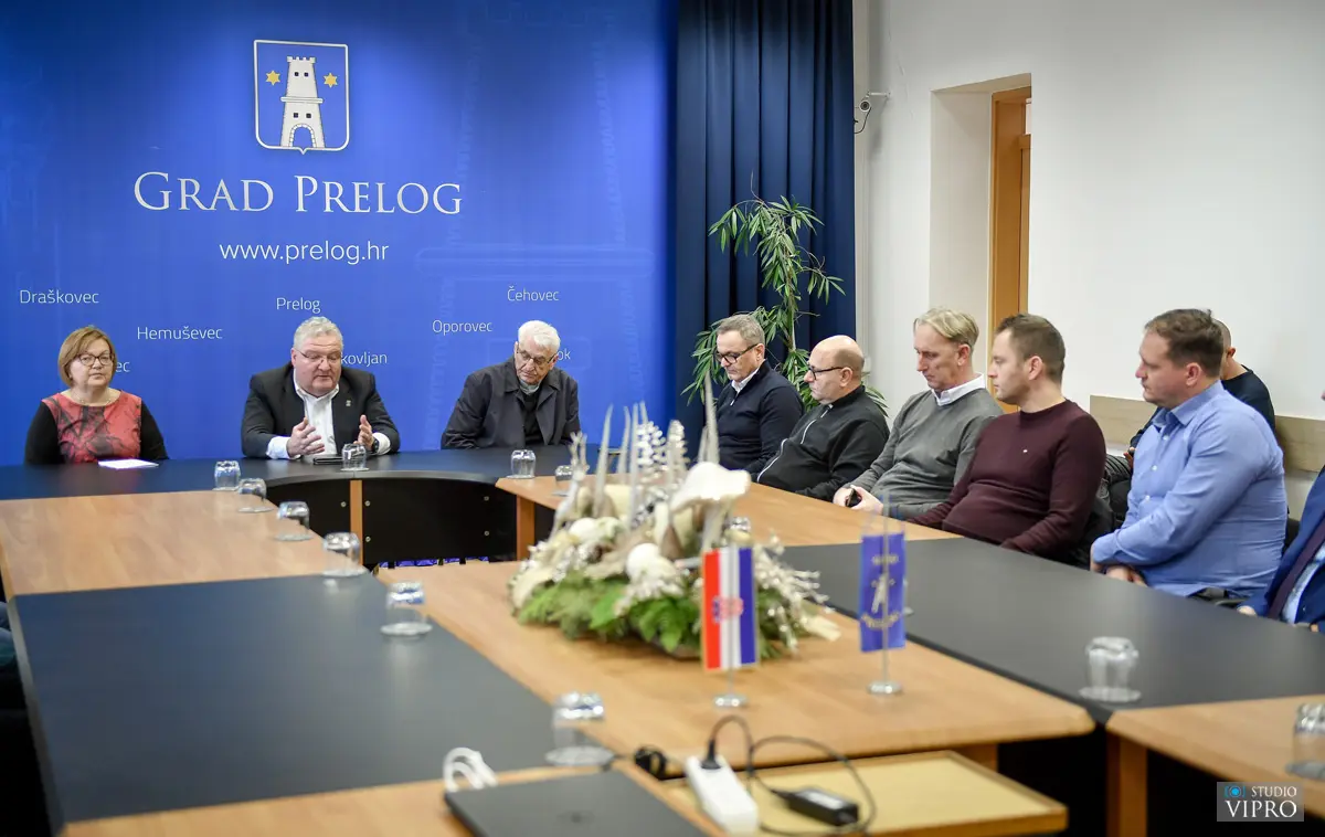 grad prelog, prijem za predstavnike javnih službi (11) grad prelog, prijem za predstavnike javnih službi (11)