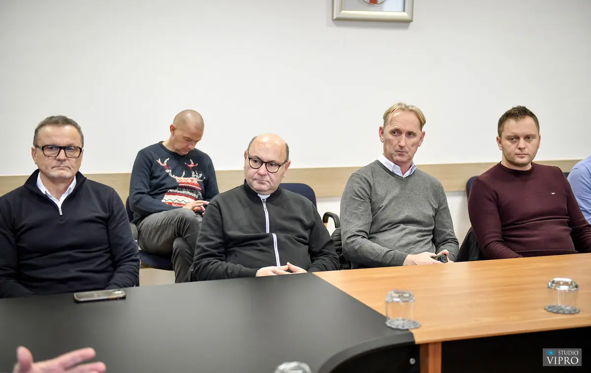 grad prelog, prijem za predstavnike javnih službi (6) grad prelog, prijem za predstavnike javnih službi (6)