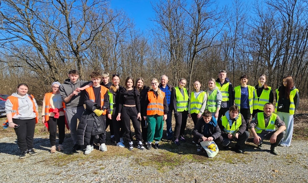 graditeljska škola čakovec akcija žabe na cesti (8) graditeljska škola čakovec akcija žabe na cesti (8)