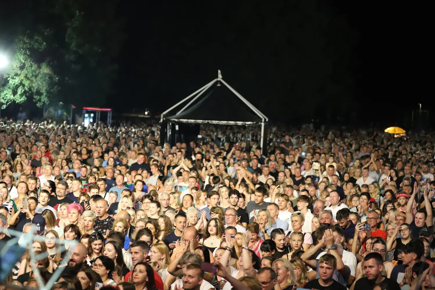 halid bešlić,porcijunkulovo,2024 (9) halid bešlić,porcijunkulovo,2024 (9)