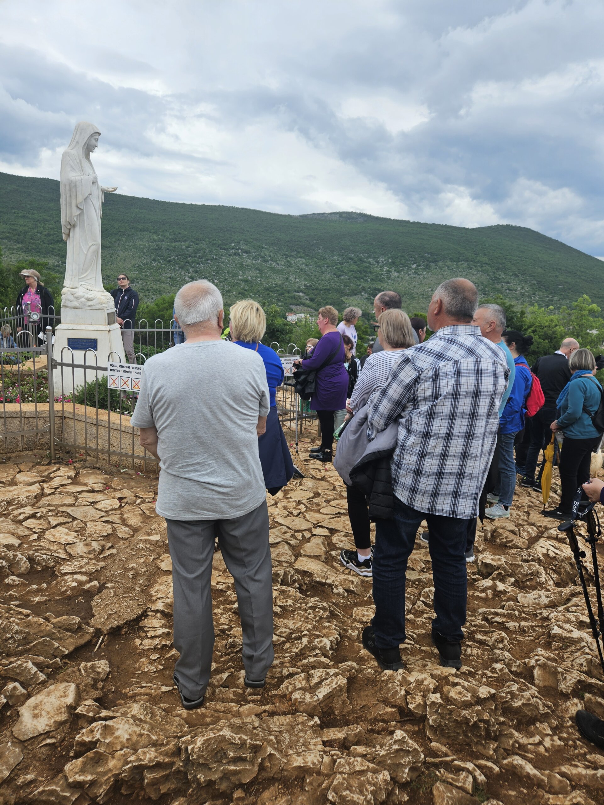 hvidra jug međugorje (2) hvidra jug međugorje (2)