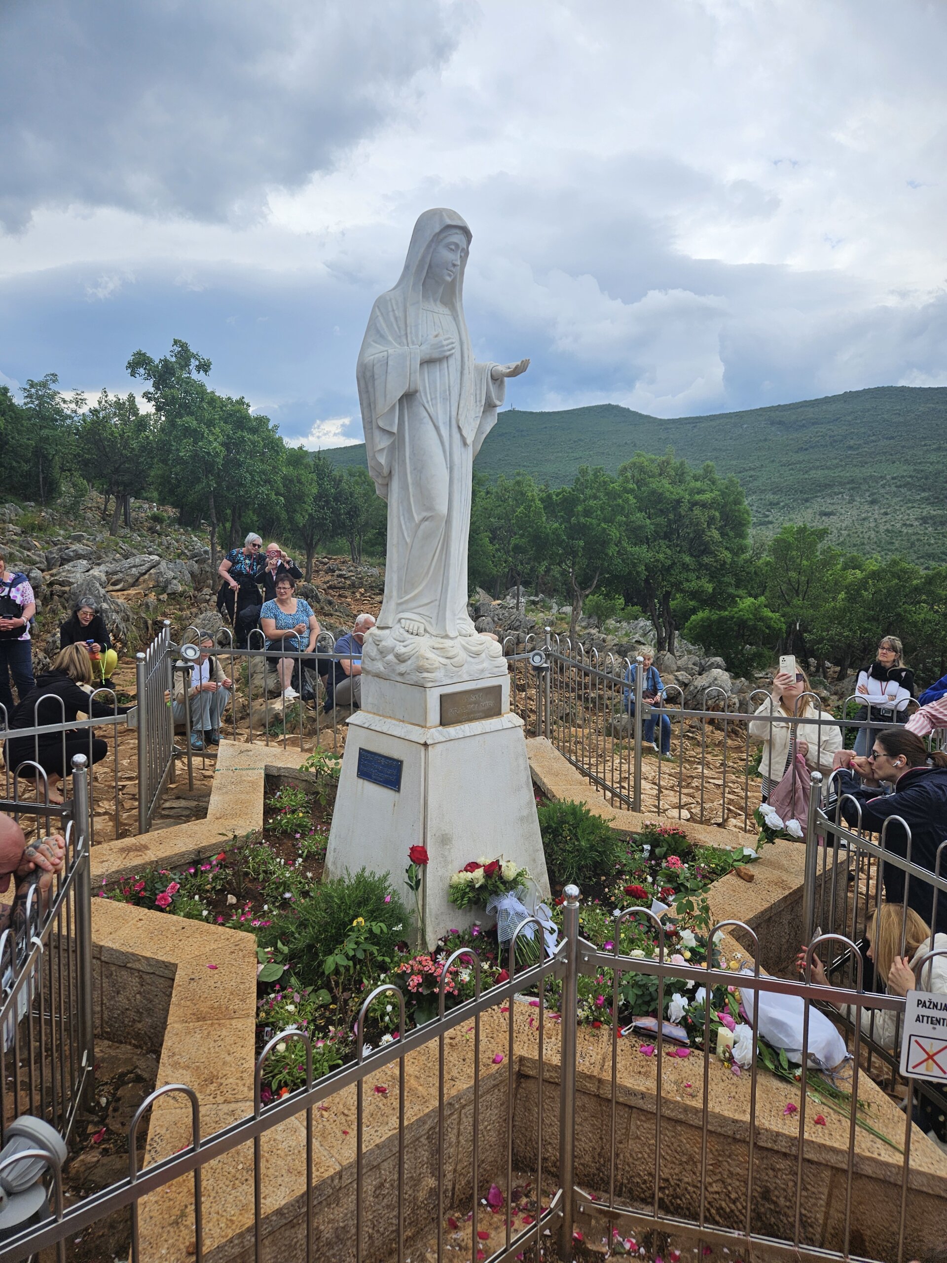 hvidra jug međugorje (3) hvidra jug međugorje (3)