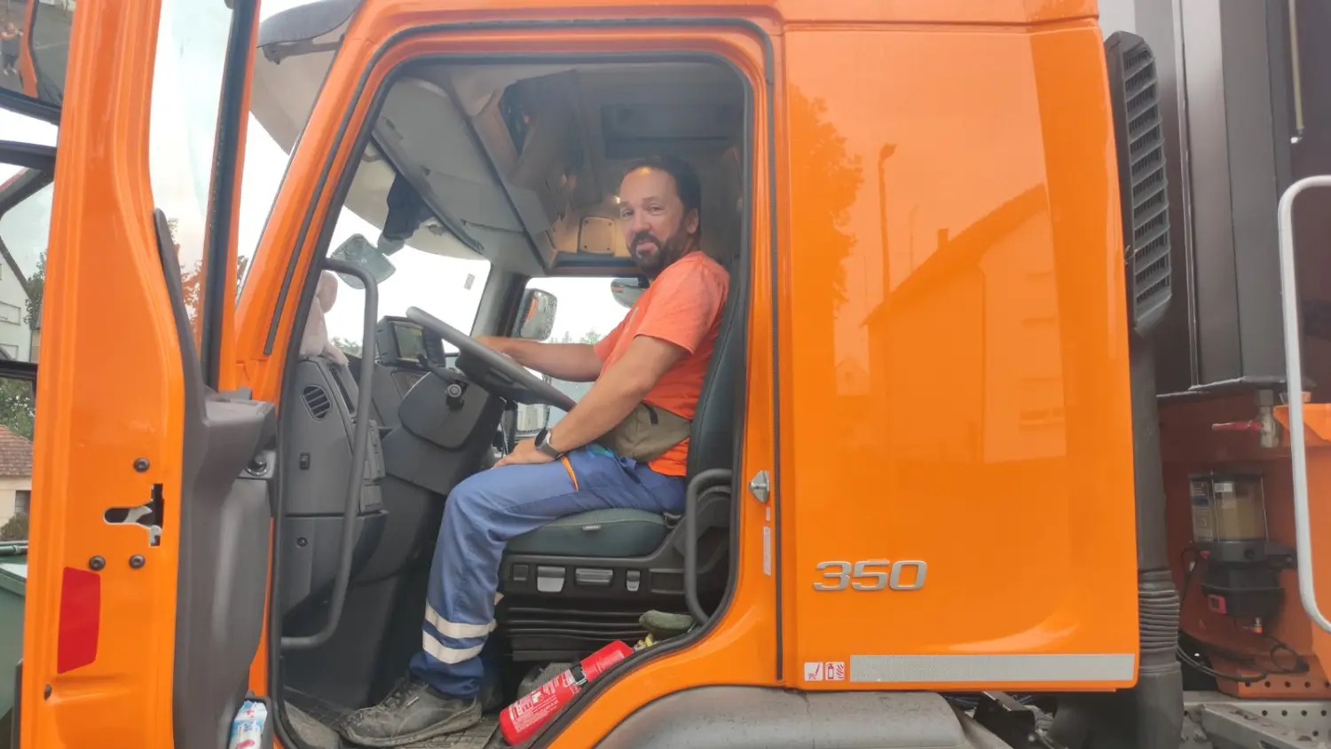 igor juričan (2) igor juričan (2)