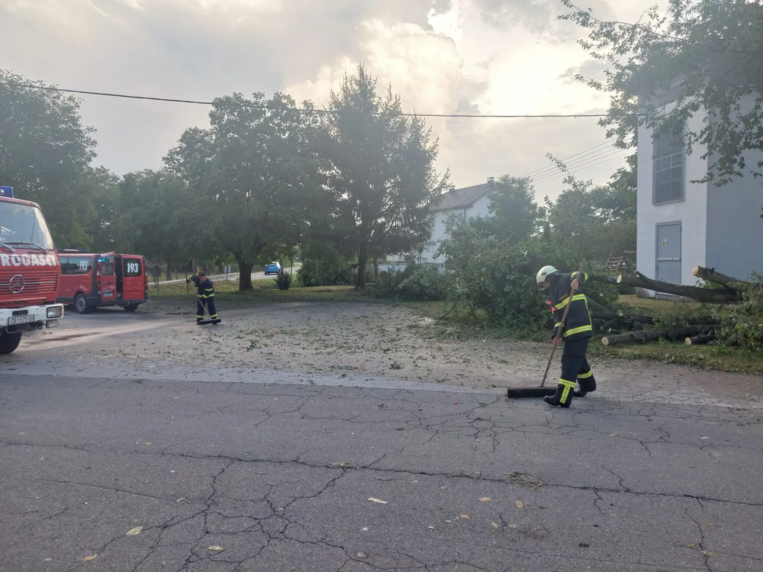 intervencija dvd podturen (16) intervencija dvd podturen (16)