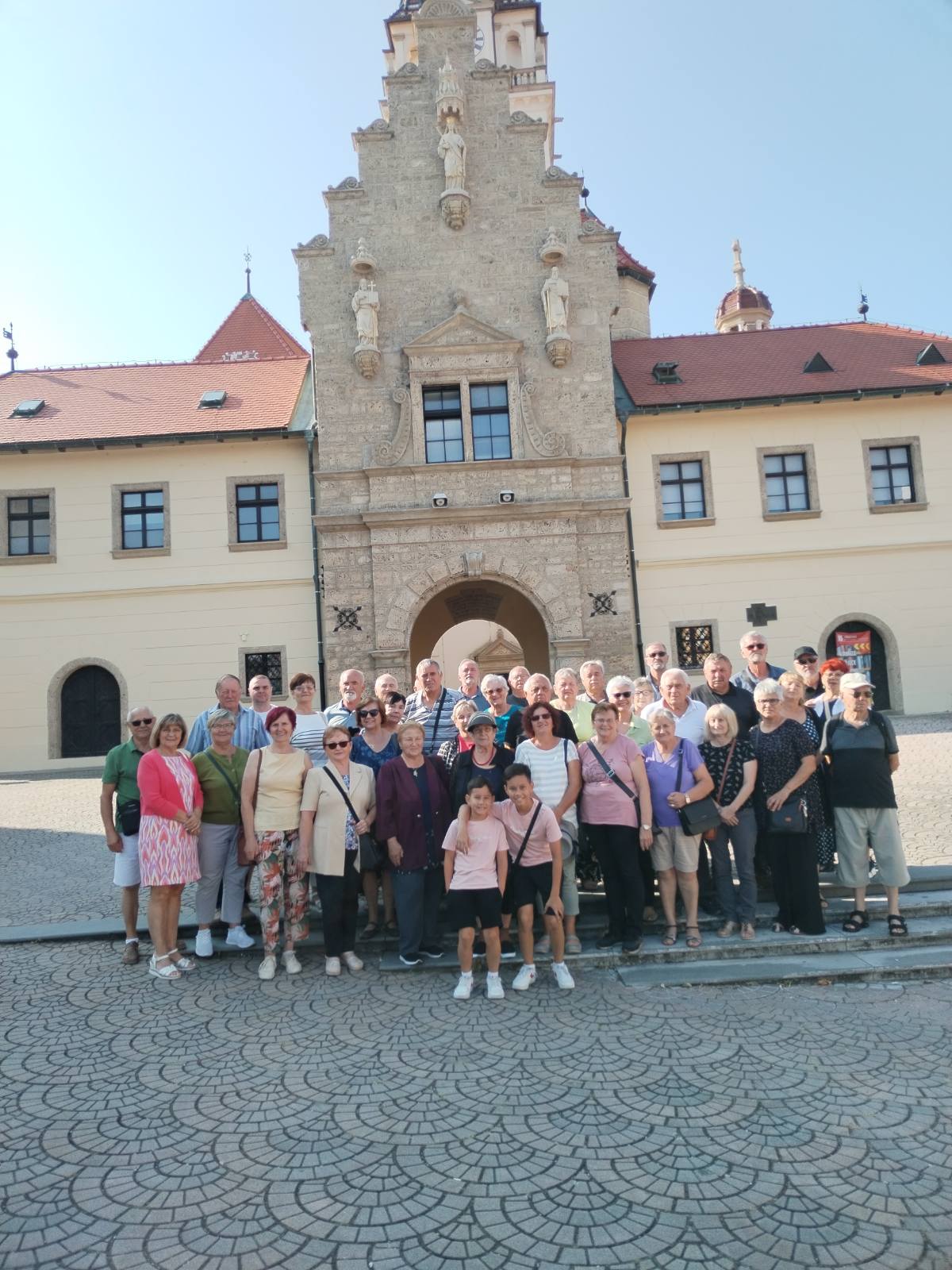 izlet udruga umirovljenika Ivanovec (2) izlet udruga umirovljenika Ivanovec (2)