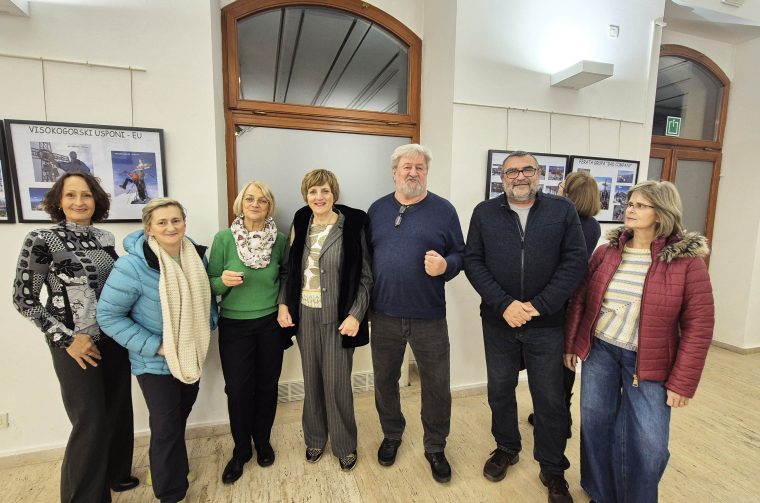 izlozba 30 godina HPD Međimurje Cakovec (6)