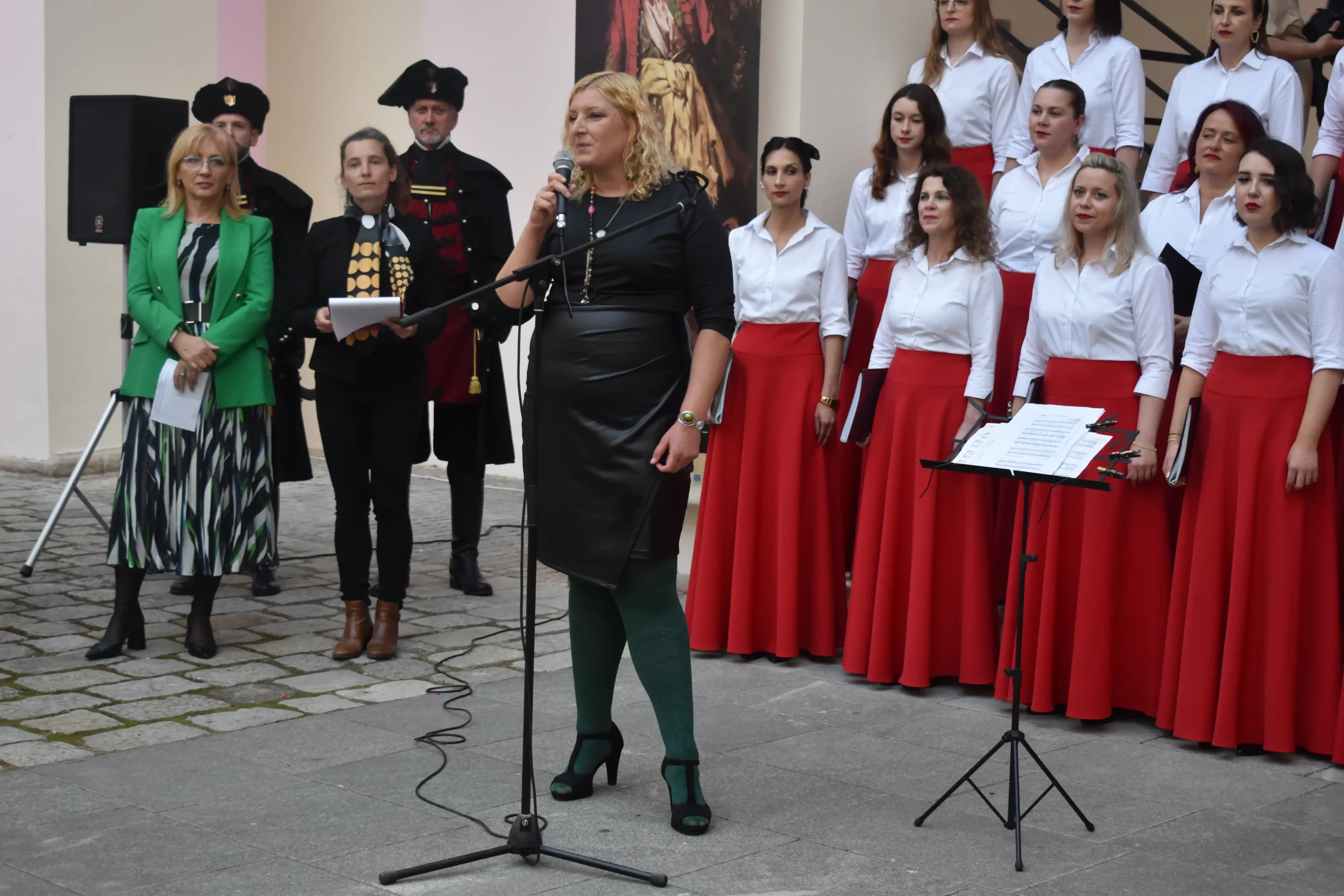 izložba Oton Iveković Slikar Zrinskih (13) izložba Oton Iveković Slikar Zrinskih (13)