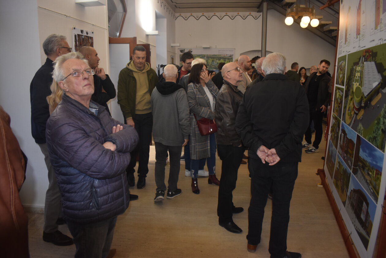 izložba bojan perhoč (16)