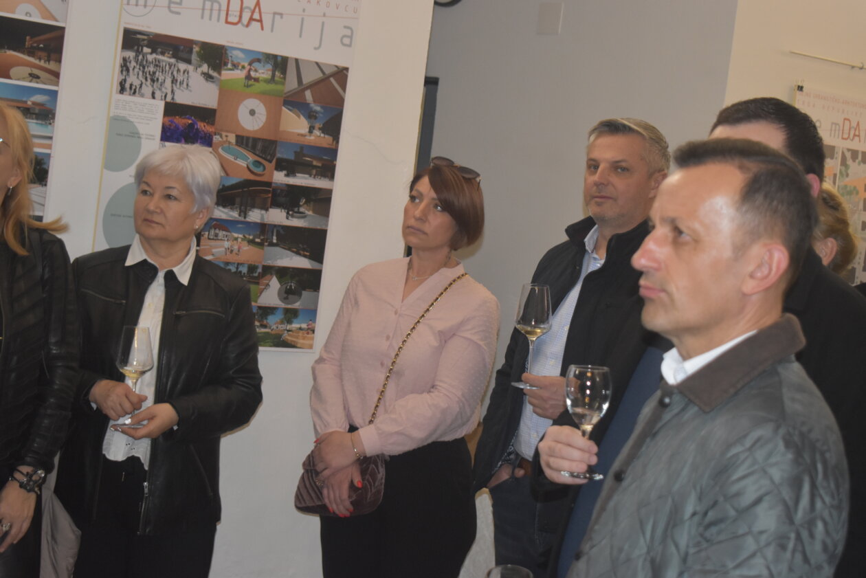 izložba bojan perhoč (24)