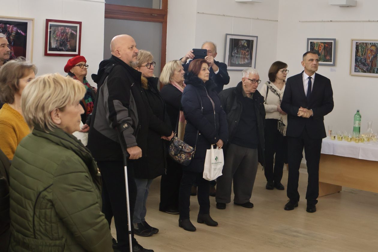 izlozba krizan (18) izlozba krizan (18)