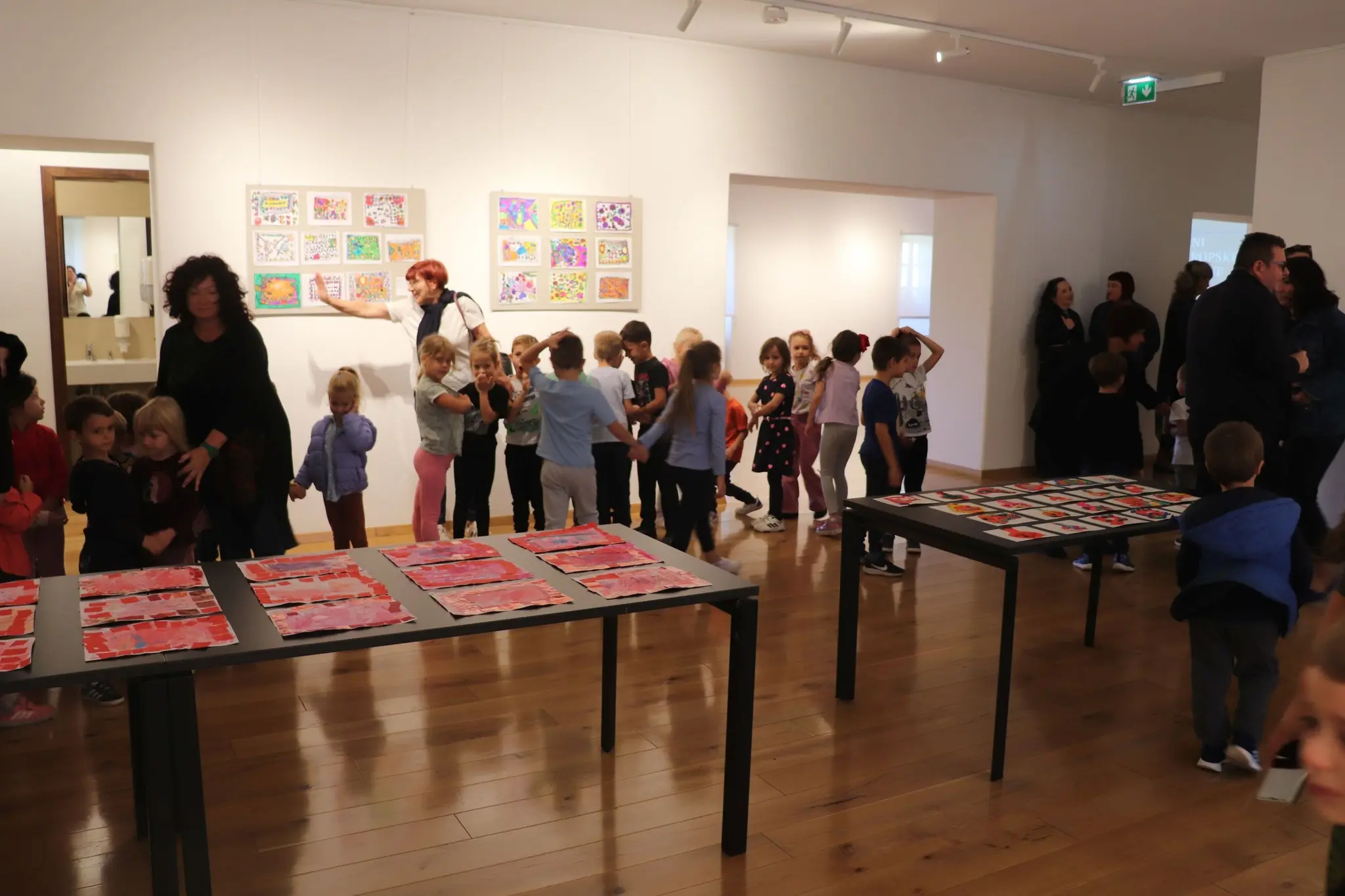 izložba radova, muzej, (5) izložba radova, muzej, (5)