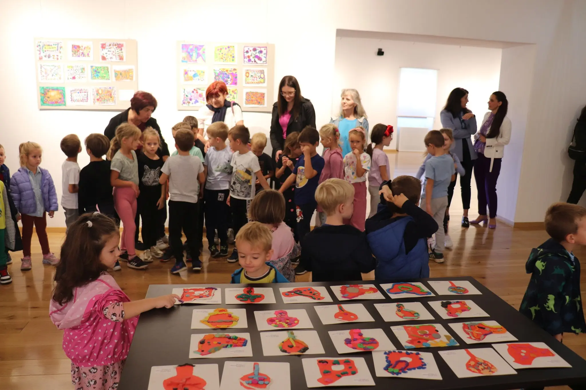 izložba radova, muzej, (7) izložba radova, muzej, (7)