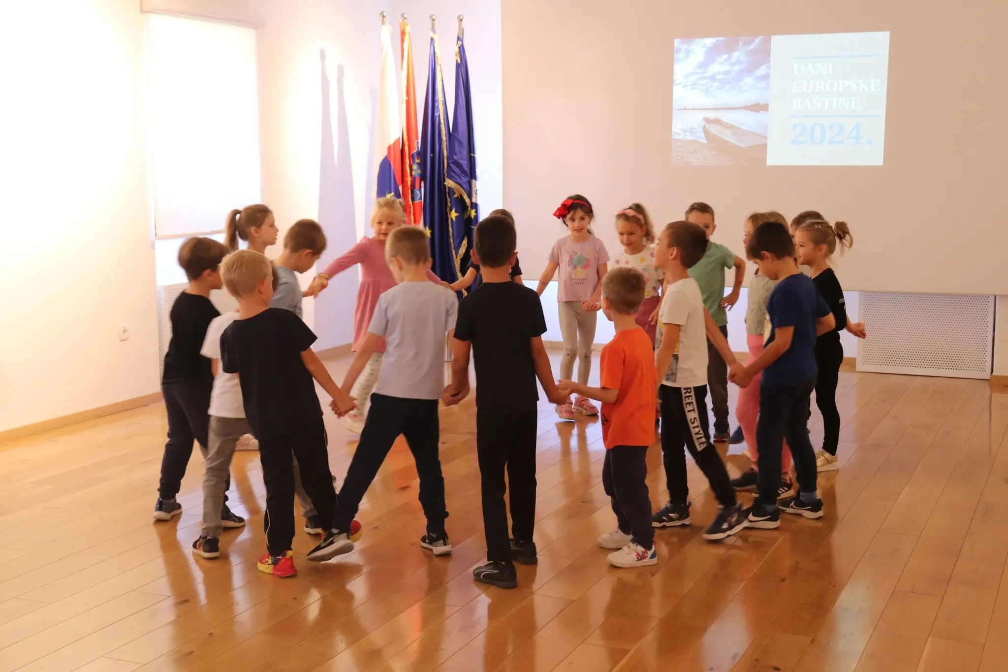 izložba radova, muzej, (9) izložba radova, muzej, (9)