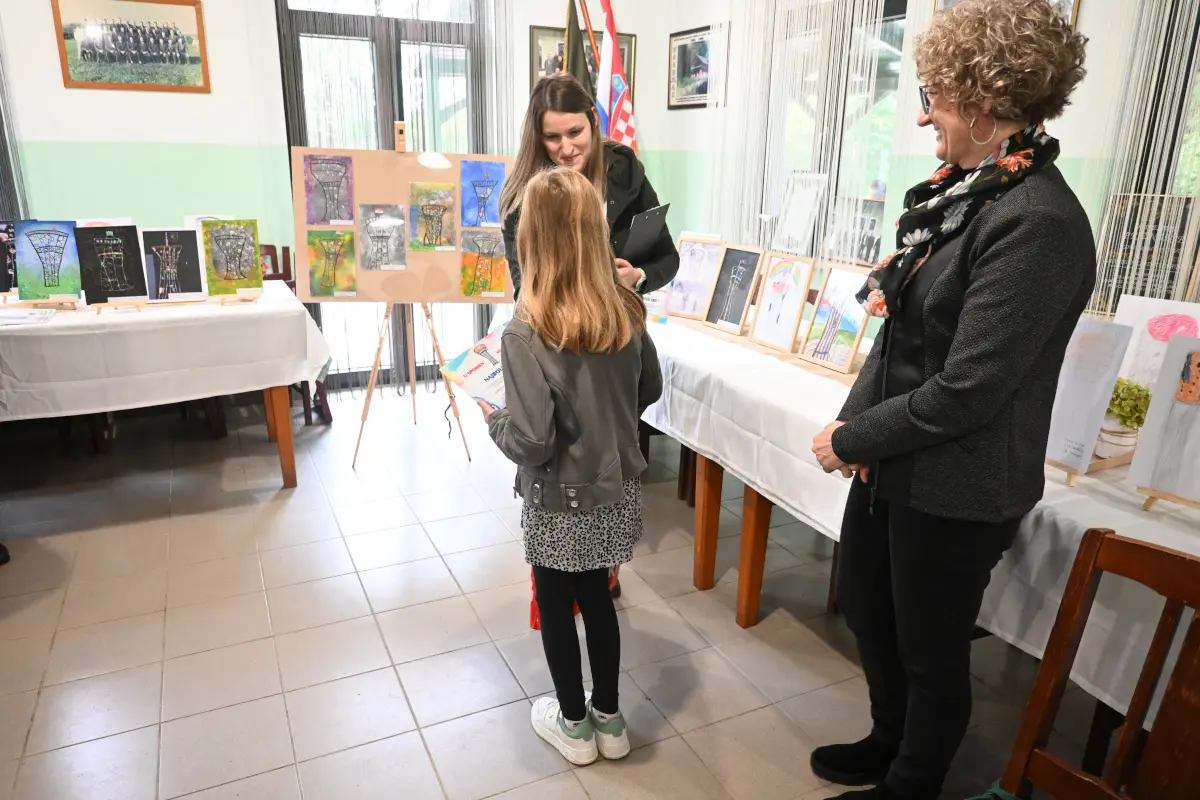 izložba vukovarski vodotarnj (2) izložba vukovarski vodotarnj (2)