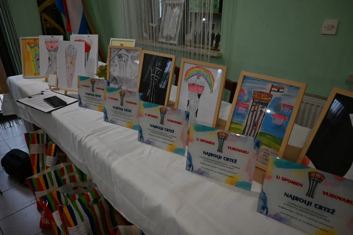 izložba vukovarski vodotarnj (20) izložba vukovarski vodotarnj (20)