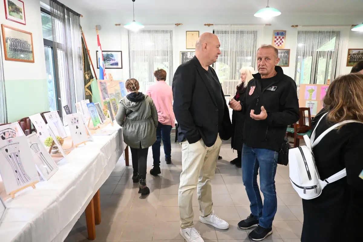 izložba vukovarski vodotarnj (5) izložba vukovarski vodotarnj (5)